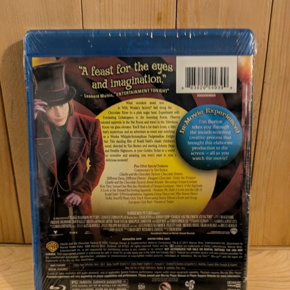 Charlie and the Chocolate Factory Blu-ray Nwt - Picture 4 of 6